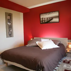 https://domaine-du-coteau-des-lys.hotels-rhonealpes.com